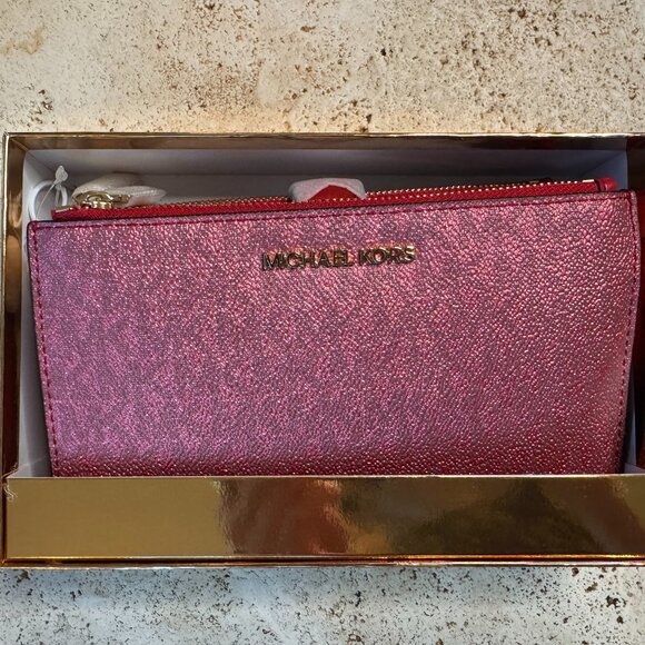 MICHAEL KORS - Jet Set Double Zip Wristlet - Crimson - NWT in Gift Box - Picture 3 of 6